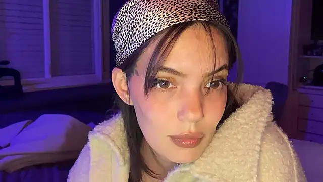 Snapshot of anestesia_5 chatting on 04-24-26, 01:41 anestesia 5 online show from 04-24-26, 01:41