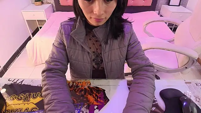 Snapshot of ahmy_ chatting on 04-18-26, 07:56 ahmy online show from 04-18-26, 07:56