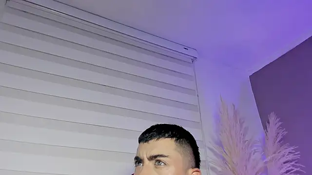 Alexander Diazz online show from 05-15-26, 12:12