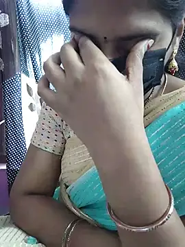 Snapshot of Vasundhara_telugu chatting on 07-01-26, 07:10 Vasundhara telugu online show from 07-01-26, 07:10