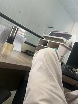 sakunx2028 online show from 04-09-26, 04:34