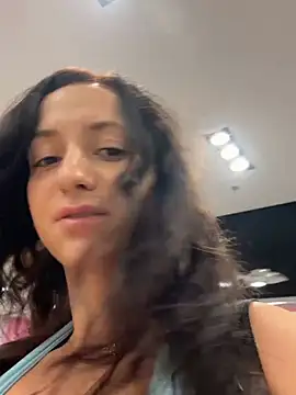 Snapshot of KarolDolly05 chatting on 07-08-26, 04:55 KarolDolly05 online show from 07-08-26, 04:55
