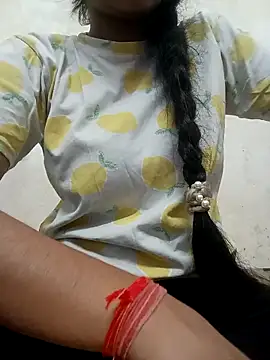 Miss sarita online show from 04-08-26, 09:09