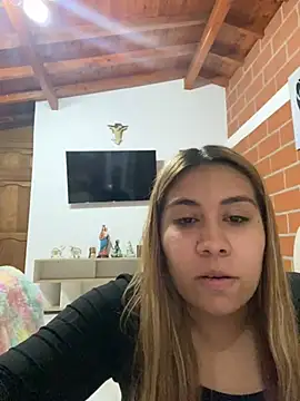  BellaSmith  online show from 04-25-26, 02:58