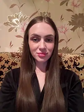 Snapshot of AlinaLove3213 chatting on 06-07-26, 07:17 AlinaLove3213 online show from 06-07-26, 07:17
