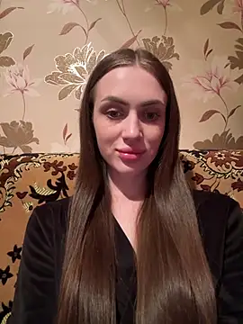 AlinaLove3213 online show from 07-18-26, 08:01
