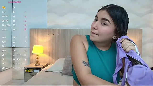 skinny laura online show from 07-13-26, 11:02