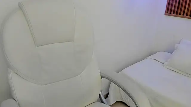 ghostmila online show from 05-05-26, 01:02