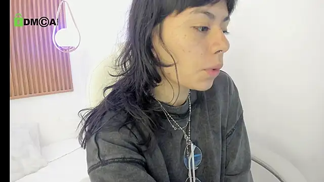 ghostmila online show from 05-07-26, 01:49