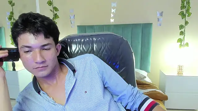 angel of sinn online show from 04-12-26, 04:50