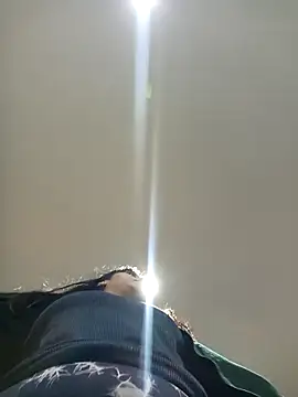 celeste beacker online show from 04-17-26, 01:41