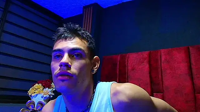 Snapshot of RomeoBoselli__ chatting on 07-06-26, 02:30 RomeoBoselli online show from 07-06-26, 02:30