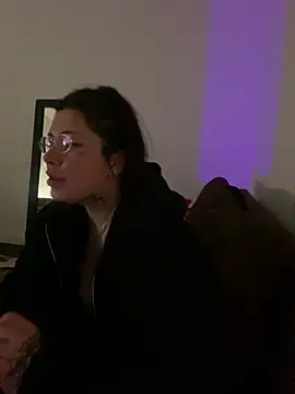 cherryxxox online show from 05-01-26, 05:56