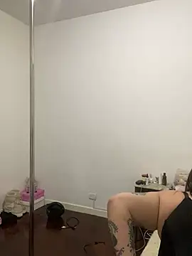 cherryxxox online show from 05-09-26, 01:00