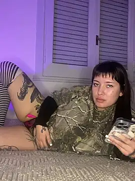 cherryxxox online show from 07-01-26, 04:14