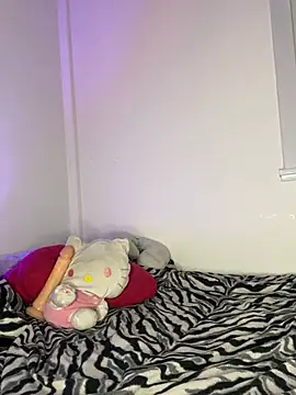 cherryxxox online show from 07-03-26, 04:08