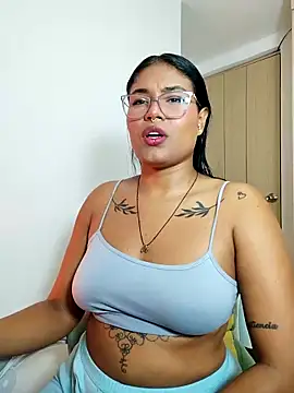 AGATTA0 online show from 04-26-26, 08:50