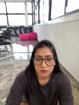 Hana-Parker online show from 05-14-26, 08:15