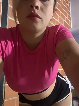 jade06  online show from 04-20-26, 10:11