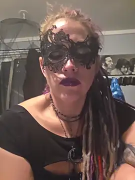 Snapshot of MistressSolena chatting on 06-20-26, 04:26 MistressSolena online show from 06-20-26, 04:26