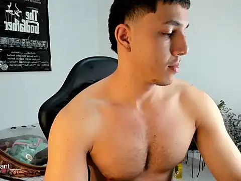 Max valiant online show from 04-09-26, 01:27