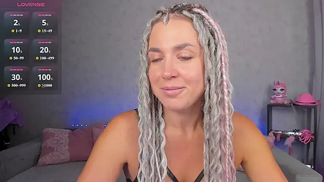 Snapshot of Fire__Dancer chatting on 07-17-26, 01:23 Fire Dancer online show from 07-17-26, 01:23