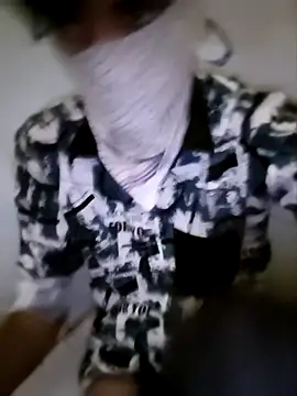 Snapshot of hardfuckerbigboy chatting on 04-09-26, 09:47 hardfuckerbigboy online show from 04-09-26, 09:47