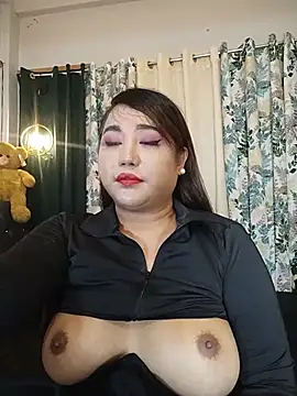 Snapshot of PowerDuoCouple69Xxx chatting on 05-12-26, 07:44 PowerDuoCouple69Xxx online show from 05-12-26, 07:44