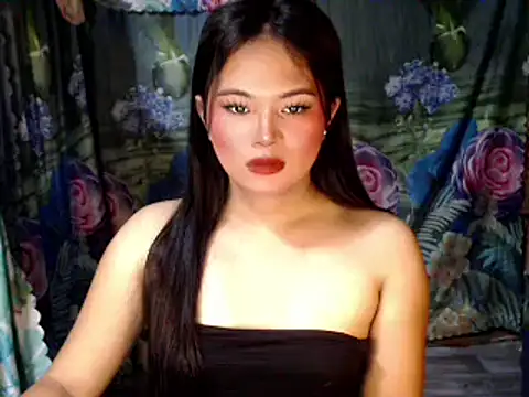 Snapshot of Alexafoxtt chatting on 04-17-26, 05:38 Alexafoxtt online show from 04-17-26, 05:38