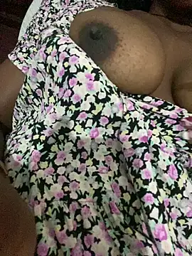 Sweetebony25 online show from 04-16-26, 08:37