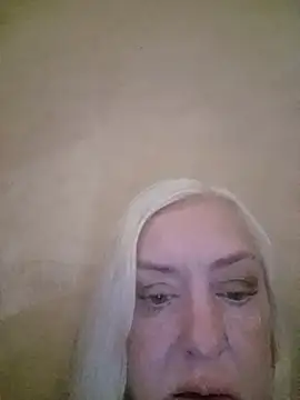 Snapshot of Julia20X chatting on 07-20-26, 02:52 Julia20X online show from 07-20-26, 02:52