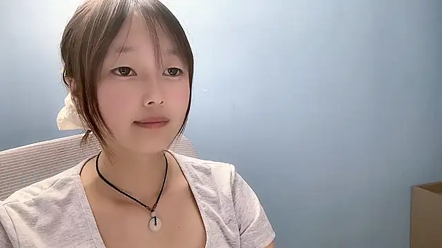 Xiaoqing00 online show from 04-25-26, 01:41