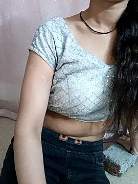 Snapshot of Baby-Doll_ chatting on 05-14-26, 04:30 Baby-Doll online show from 05-14-26, 04:30
