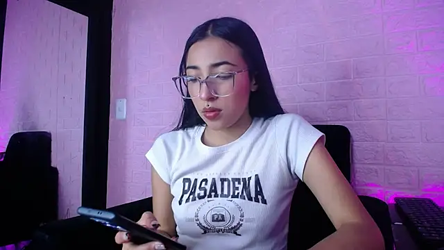 Violett1126 online show from 07-23-26, 03:15