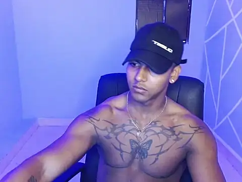 Snapshot of zoriel_derox chatting on 04-09-26, 05:51 zoriel derox online show from 04-09-26, 05:51