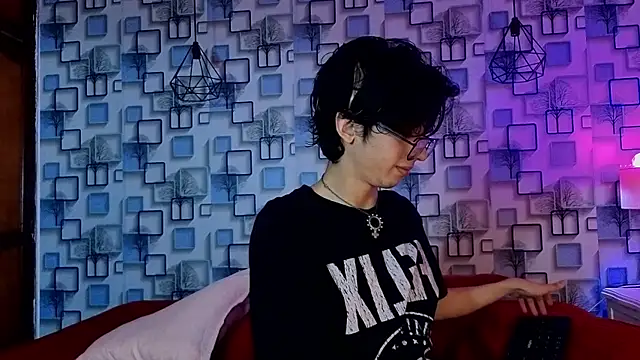 Twink Sebas7 online show from 05-12-26, 12:24
