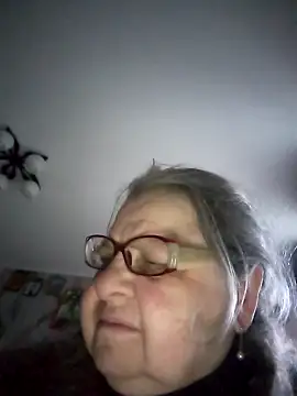 Snapshot of MartaMia68 chatting on 04-18-26, 04:33 MartaMia68 online show from 04-18-26, 04:33