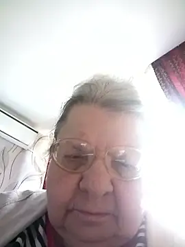 Snapshot of MartaMia68 chatting on 04-25-26, 01:52 MartaMia68 online show from 04-25-26, 01:52
