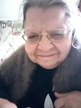 Snapshot of MartaMia68 chatting on 04-28-26, 02:44 MartaMia68 online show from 04-28-26, 02:44
