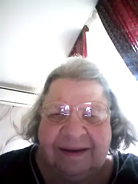 Snapshot of MartaMia68 chatting on 05-18-26, 04:24 MartaMia68 online show from 05-18-26, 04:24