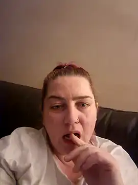 suzy86 online show from 04-23-26, 08:22