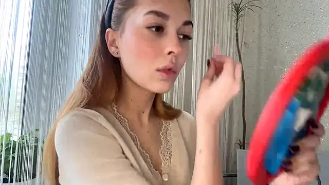 JoliPlatinums online show from 04-27-26, 06:22