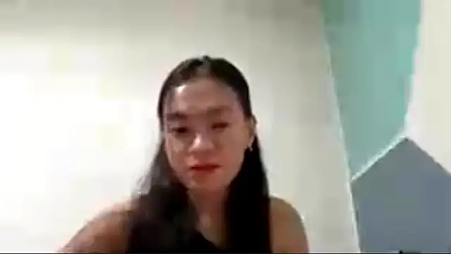Snapshot of LadyBianca19 chatting on 06-17-26, 12:29 LadyBianca19 online show from 06-17-26, 12:29