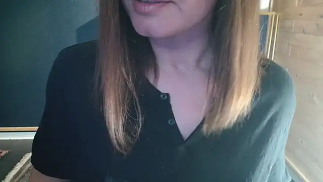 Snapshot of NicoleLove_ chatting on 07-27-26, 10:00 NicoleLove online show from 07-27-26, 10:00