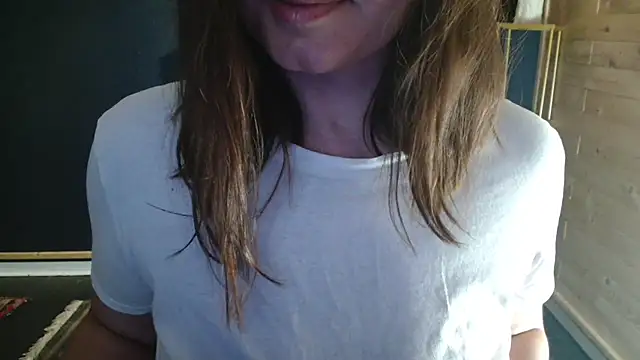 Snapshot of NicoleLove_ chatting on 08-02-26, 05:06 NicoleLove online show from 08-02-26, 05:06