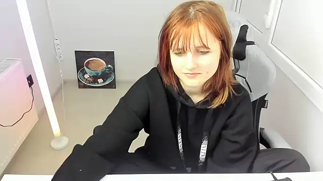 GoldenKiss online show from 05-18-26, 07:03
