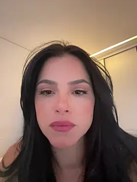 LOUISEE   online show from 04-16-26, 02:07