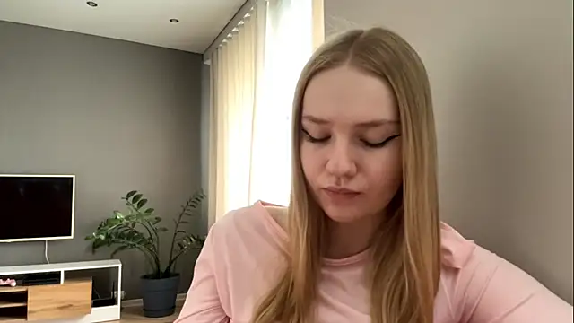 Snapshot of PlasaRima chatting on 06-12-26, 11:14 PlasaRima online show from 06-12-26, 11:14
