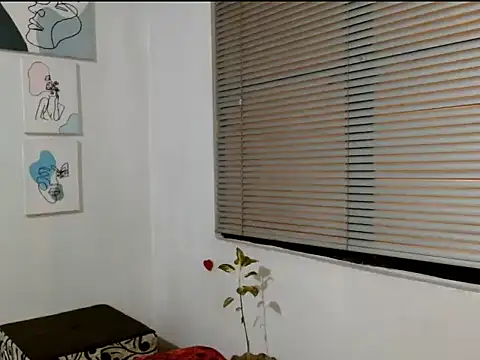 Snapshot of alisonnturbay chatting on 04-17-26, 02:14 alisonnturbay online show from 04-17-26, 02:14