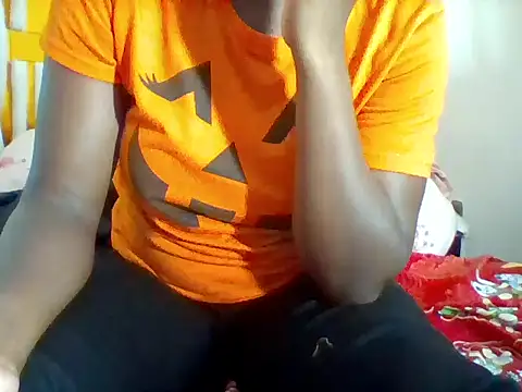 hotchoco03 online show from 04-23-26, 06:21